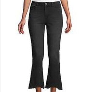 Kensie Jeans Ramona Flare Crop size 27